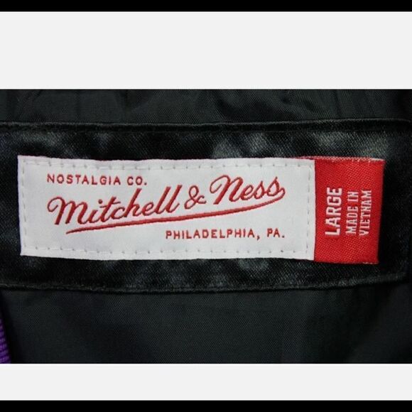 MITCHELL & NESS BOMBER JACKET BLACK WITH RAINBOW STRIPE TRIM AND CUFFS SIZE LARG - Picture 7 of 7
